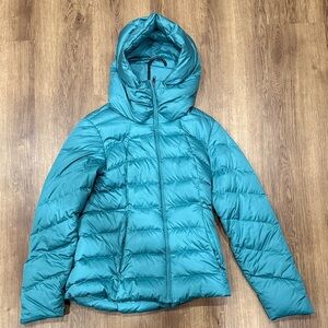 Women's Patagonia Teal Puffer Jacket